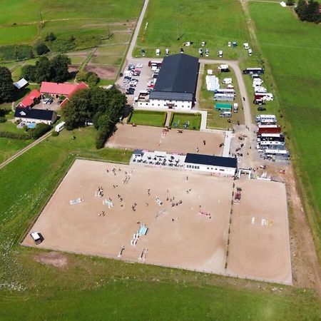 Hallands Equestrian Center Laholm Eksteriør billede